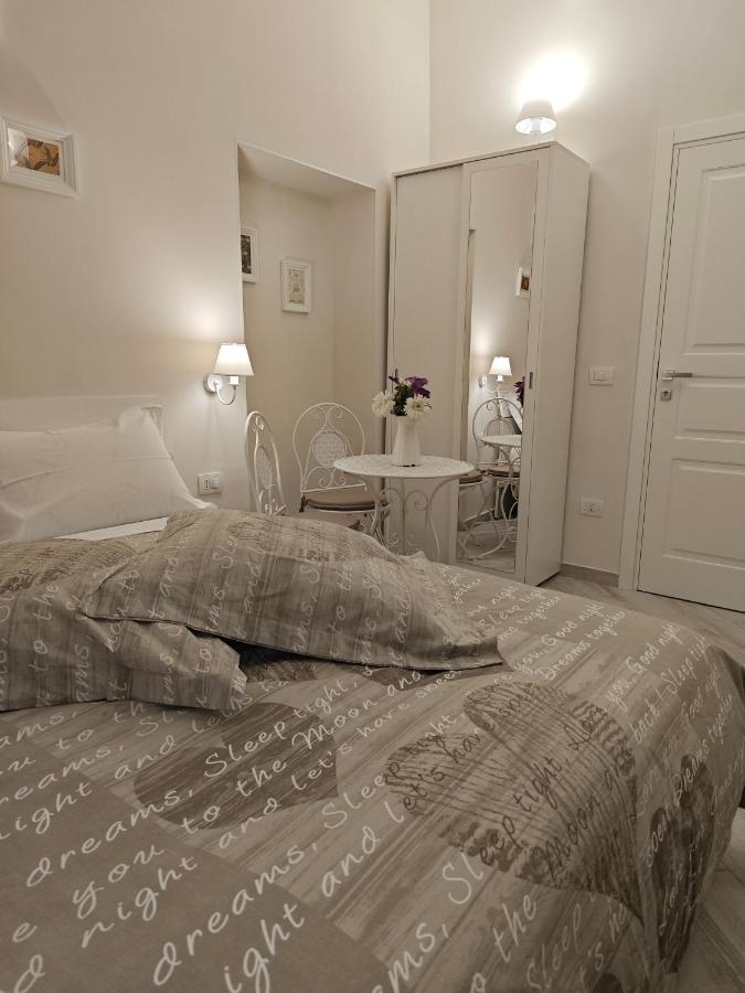 That'S Amore Decumani Napoli Bagian luar foto